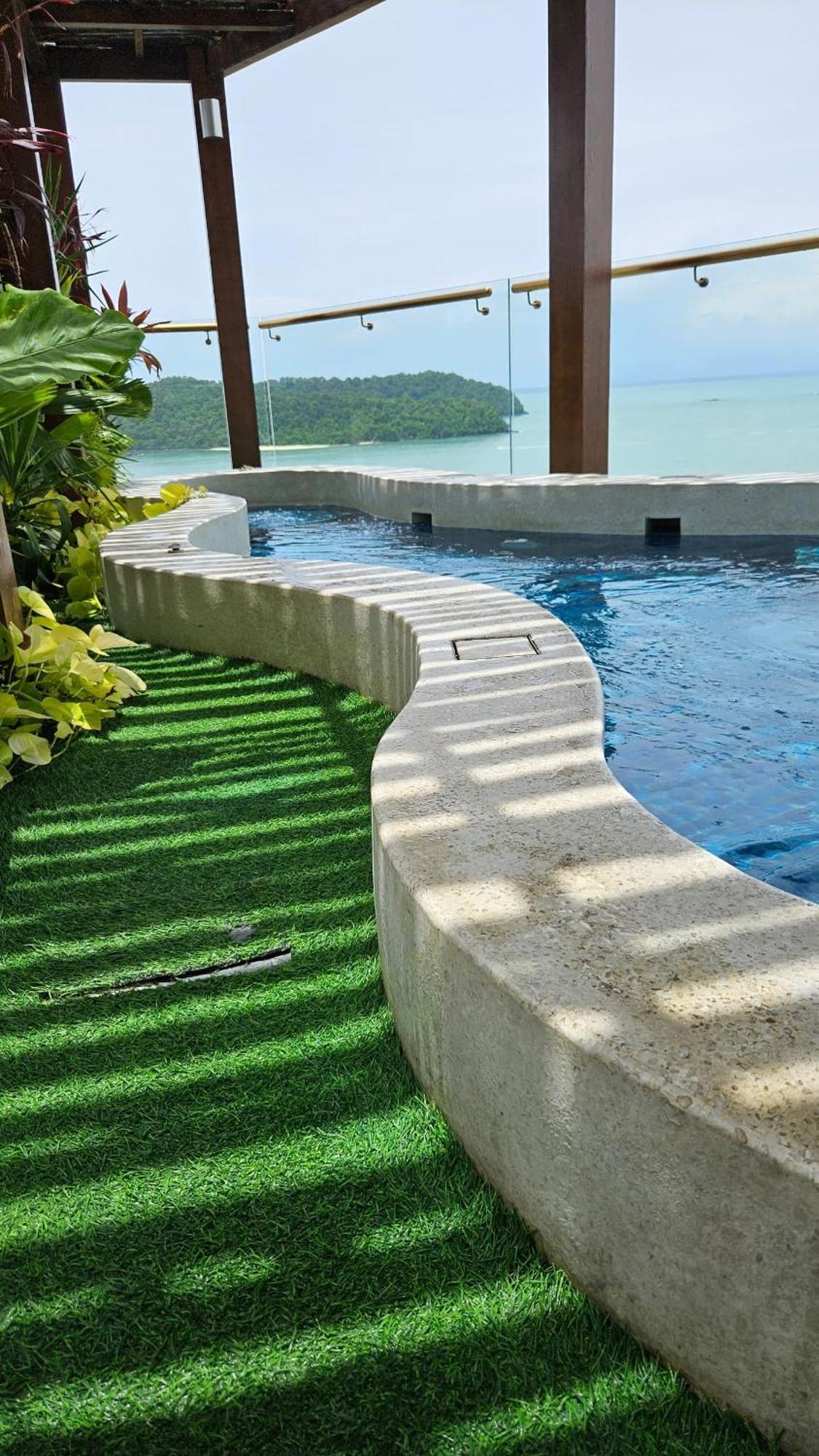 The Langkawi Luxury Villa Pantai Cenang  Bagian luar foto